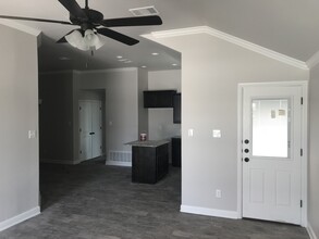 5804 Luminous Ln in Killeen, TX - Foto de edificio - Building Photo