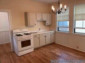 78 Aldie St in Boston, MA - Building Photo