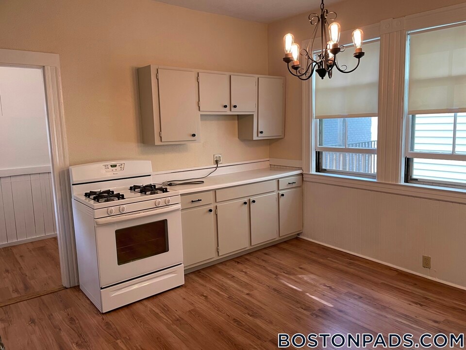 78 Aldie St in Boston, MA - Foto de edificio