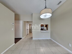 1345 Brooke View Dr in Odessa, FL - Building Photo - Building Photo