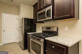 107 Bradford Ct in Dallas, GA - Foto de edificio - Building Photo