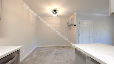 9929 Azuaga St in San Diego, CA - Building Photo - Building Photo