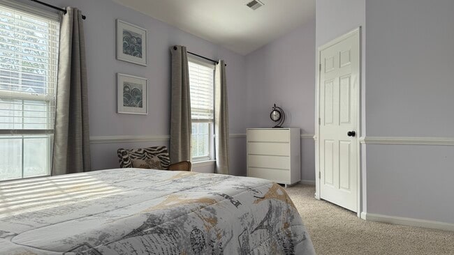 45620 Iron Horse Terrace in Sterling, VA - Building Photo - Building Photo