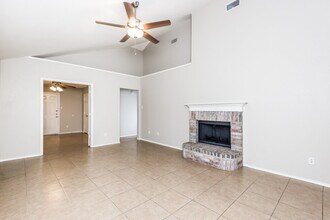 2500 Ensenada Ln in Fort Worth, TX - Building Photo - Building Photo