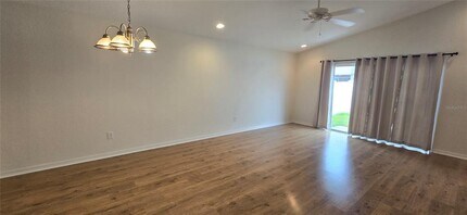 12387 NE 51st Terrace in Wildwood, FL - Building Photo - Building Photo