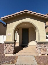 1357 S Joshua Tree Ln in Gilbert, AZ - Building Photo - Building Photo