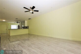 20844 Vinesta Cir in Boca Raton, FL - Foto de edificio - Building Photo