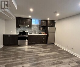 1765 Hayden Ln in Pickering, ON - Building Photo - Building Photo