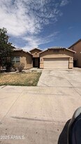 10004 W Raymond St in Tolleson, AZ - Building Photo