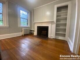 3 Champney Pl, Unit 2 in Boston, MA - Building Photo