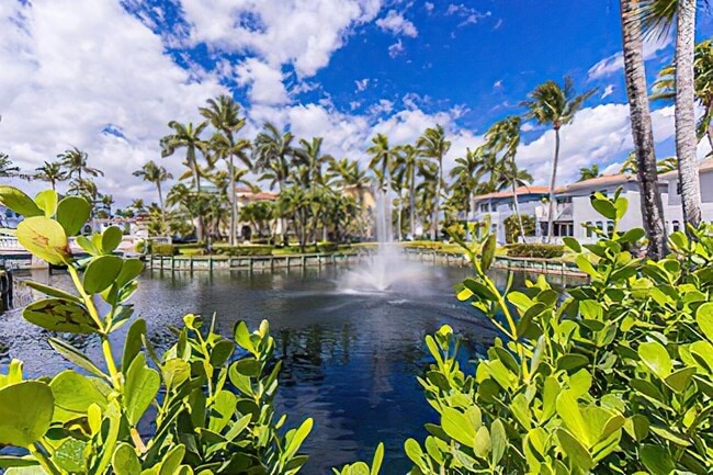 20890 NE 31st Pl in Aventura, FL - Building Photo - Building Photo