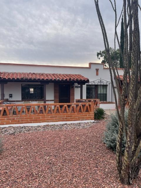 469 S Paseo Lobo in Green Valley, AZ - Building Photo