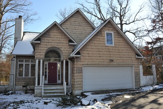 2201 Hungary Spring Rd