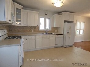 Charming 3 Bedroom Detached Home – $2,249/ in Timmins, ON - Building Photo - Building Photo