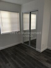 299 W Claremont St in Pasadena, CA - Building Photo - Building Photo