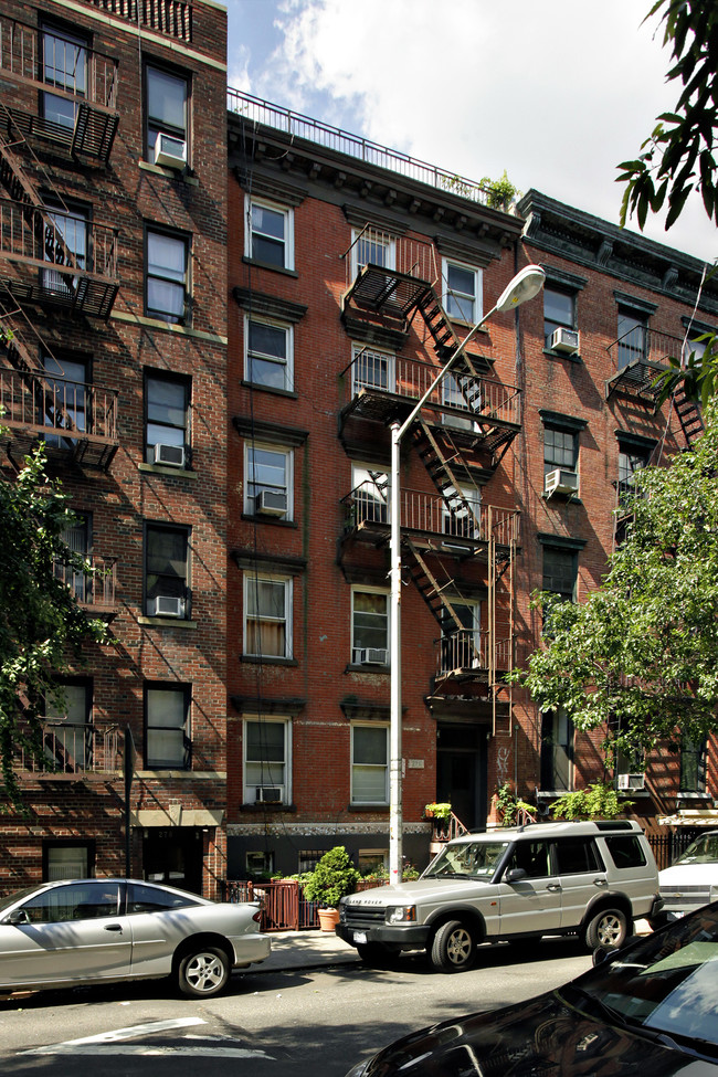 276 E Tenth St in New York, NY - Foto de edificio - Building Photo