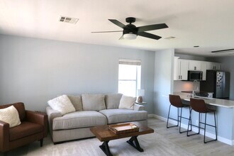 500 Rolling Oak Dr in Round Rock, TX - Building Photo - Building Photo