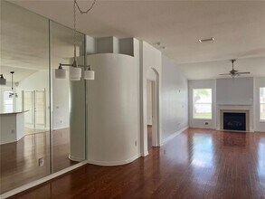12835 Standbridge Dr in Riverview, FL - Building Photo - Building Photo