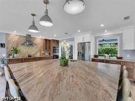 1902 Princess Ct in Naples, FL - Building Photo