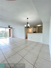 4840 N State Rd 7 in Coconut Creek, FL - Building Photo - Building Photo