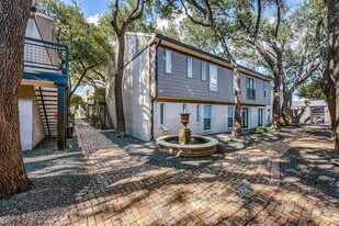 7734 Meadow Rd, Unit 220O in Dallas, TX - Building Photo