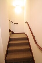 306 Beeline Rd, Unit #8 in Holland, MI - Foto de edificio - Building Photo