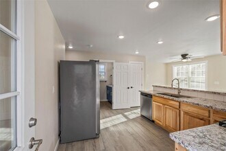 444 N Spruce St, Unit B in Colorado Springs, CO - Building Photo - Building Photo