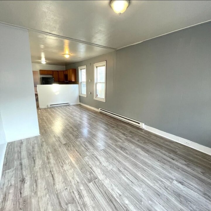 578 Carroll Ave in Bridgeport, CT - Building Photo