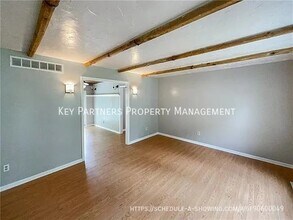 8149 Grand Ave in Kansas City, MO - Building Photo - Building Photo
