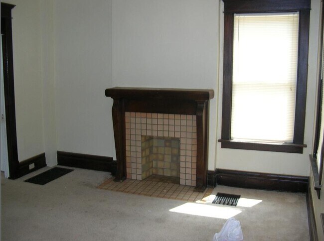 property at 1586 Indianola Ave