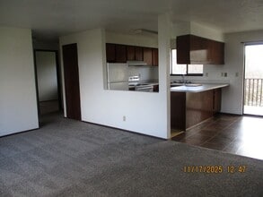 1113 Ruby Ct in Aberdeen, WA - Building Photo - Building Photo