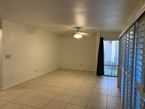 930 S Dobson Rd in Mesa, AZ - Building Photo - Building Photo
