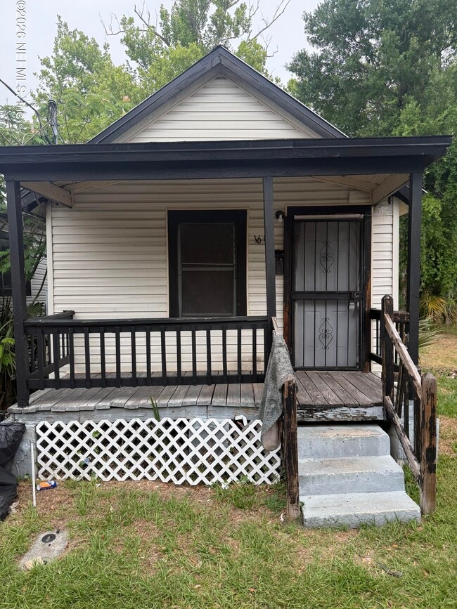 property at 1649 State St W
