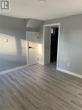 117 Clark Ave in Kitchener, ON - Building Photo - Building Photo
