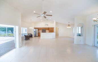 2624 SW 52nd St in Cape Coral, FL - Building Photo - Building Photo