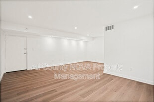 3821 Hamilton St in Hyattsville, MD - Building Photo