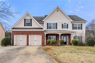 3764 Walnut Grove Way, Unit 10 in Gainesville, GA - Building Photo