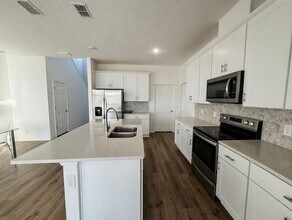 2345 Treasure Hill St in Minneola, FL - Building Photo - Building Photo