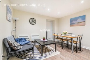 3429 Rue Sainte-Famille