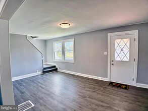 1107 Cinnaminson Ave in Cinnaminson, NJ - Building Photo - Building Photo