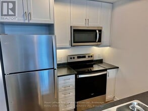 460-1460 Dundas St E in Hamilton, ON - Building Photo - Building Photo