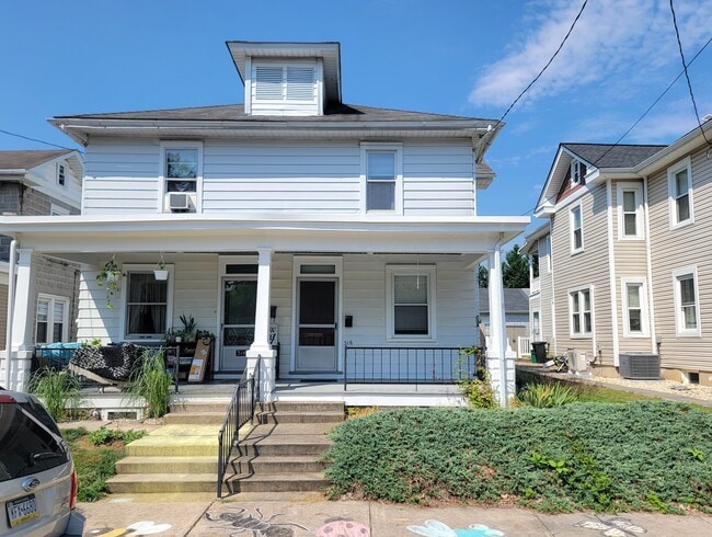 property at 316 W Sunset Ave
