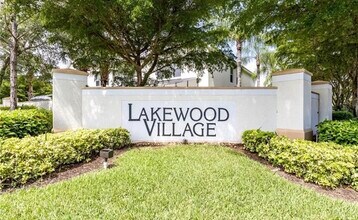 8361 Village Edge Cir, Unit 4 in Ft. Myers, FL - Building Photo - Building Photo