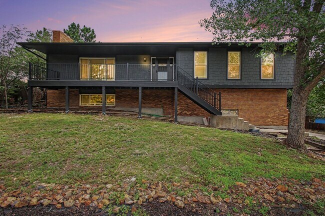 property at 2720 Northridge Dr