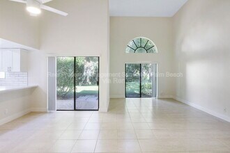 3143 Kingswood Terrace in Boca Raton, FL - Building Photo - Building Photo