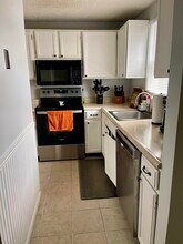 50 Edward J Roy Dr in Manchester, NH - Building Photo - Building Photo