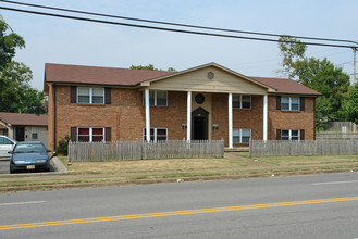 Shelby Hills Apartments II in Nashville, TN - Building Photo - Building Photo