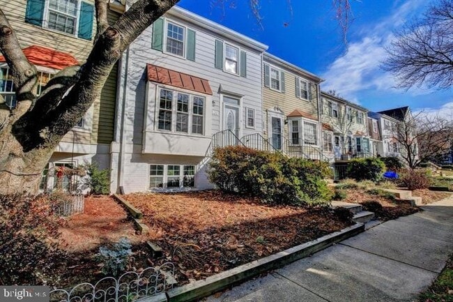 property at 1520 Marlborough Ct