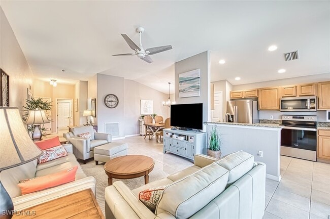 9919 Horse Creek Rd in Ft. Myers, FL - Building Photo - Building Photo