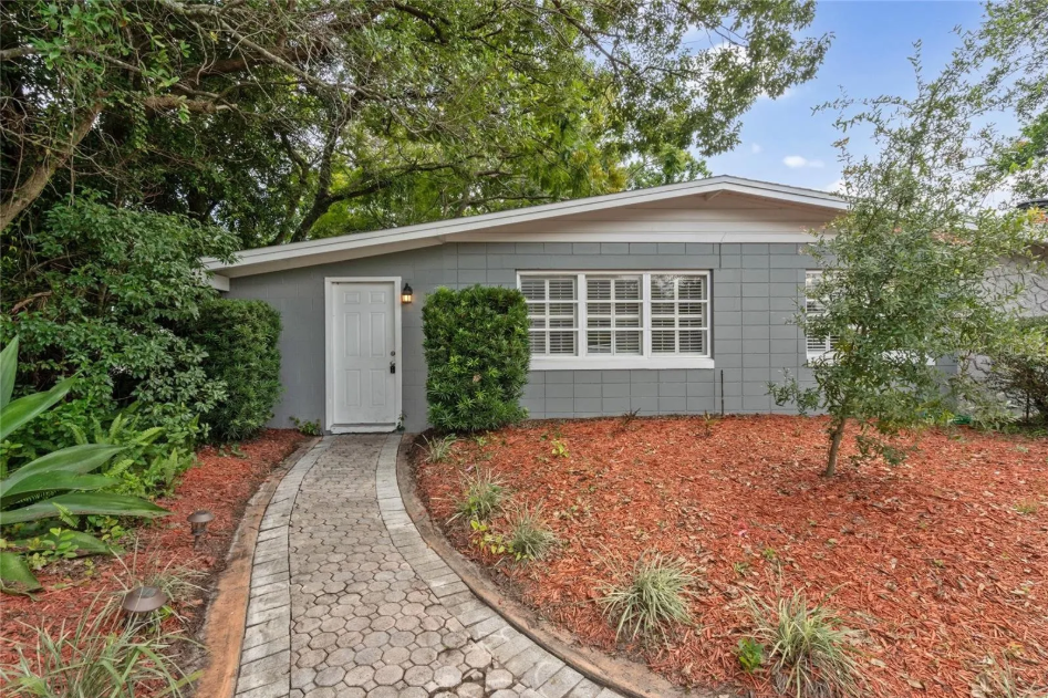 3458 Arbutus Ln in Winter Park, FL - Building Photo